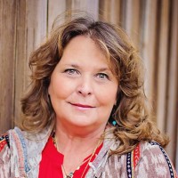 Debbie Wold