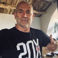 R Devic