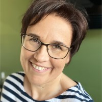 Stefana Van Der Linde-Crnogorcevic