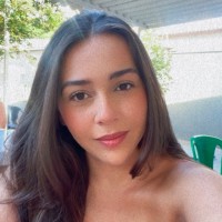 Júlia Figueira