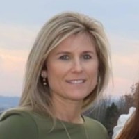 Tanya Bishop, Ains, Api, Afis