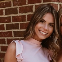 Ellie Lyon