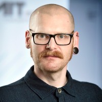 Matthias Hartmann