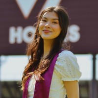 Sabrina Tran