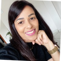 Maria de Lourdes Lage de C Souza