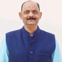 Dr Ratan Tiwari