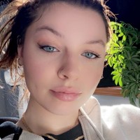 Brooke R