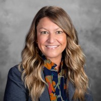 Julie Dill, Mha