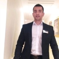 Erni Er.