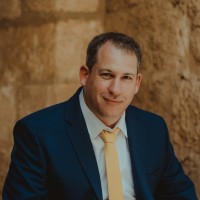 Erez Zur