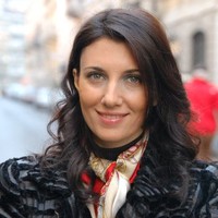 Carmen Arone