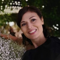 MANUELA F.