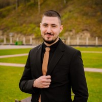 Alex Moldovan
