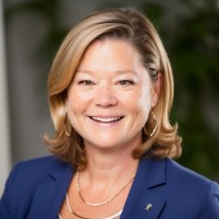 Gretchen Bond