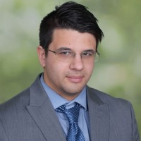 Raymundo Flores, Pe