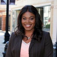 Q'Essence Walker, Mba
