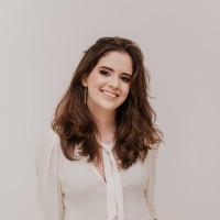 Sarah Sartori L. Meneguelli