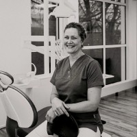 Annemieke Derogee