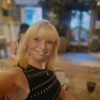 Lesley Appleton