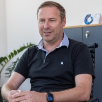 Dr. Jani Kleindienst