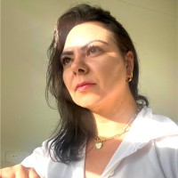 Flaviane Peres Montanaro