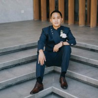 Val Monico Mahayag