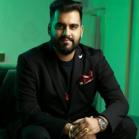 Prateek Vij