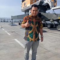 MICHAEL FRANS HAPPY HASIBUAN. ST