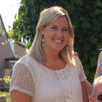 Mandy Leguit