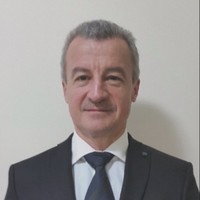 Dan L.