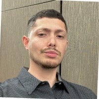 Luis J Mendoza