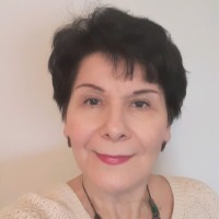 Larissa Dinabourg