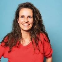 Annemiek Oostveen