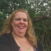 Suzanne Lagos