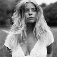 Georgia James