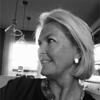 STEPHANIE CORNELIS