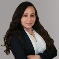 Lorena R Gutierrez