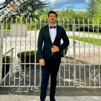 Ahmet U.