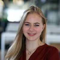 Zora Heer