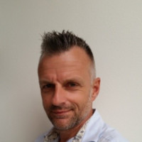 Andy van den Hoek