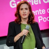 Maiara Camargo
