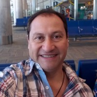 Victor Ayala