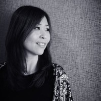 Una Eunhwa Lee