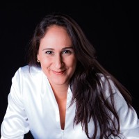 Simone Menezes