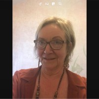 Lesley Huscroft (nee Bell)