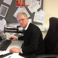 David J Pullin