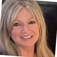 Tracie Alt