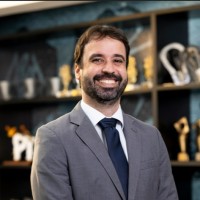 Alvaro Pereira
