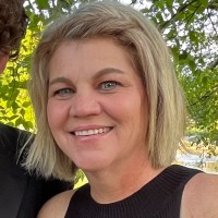Lisa Dubbert