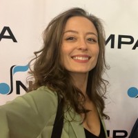 Julia Maples